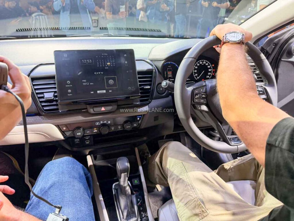 honda city facelift launched interiors 4